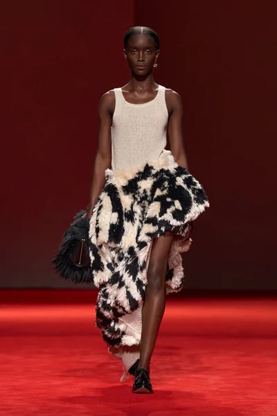 Look 71